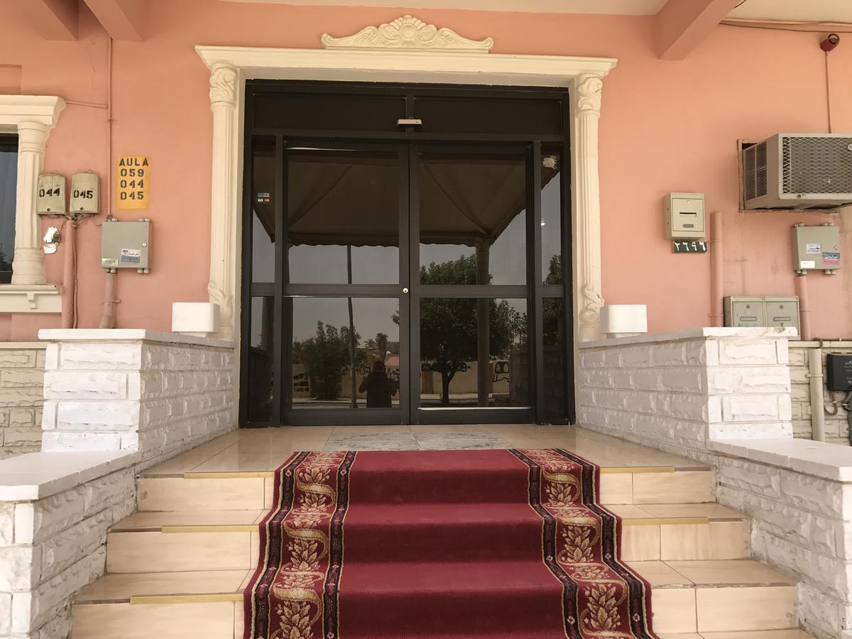 Al Musafer Hotel Riyadh Riad Exterior foto