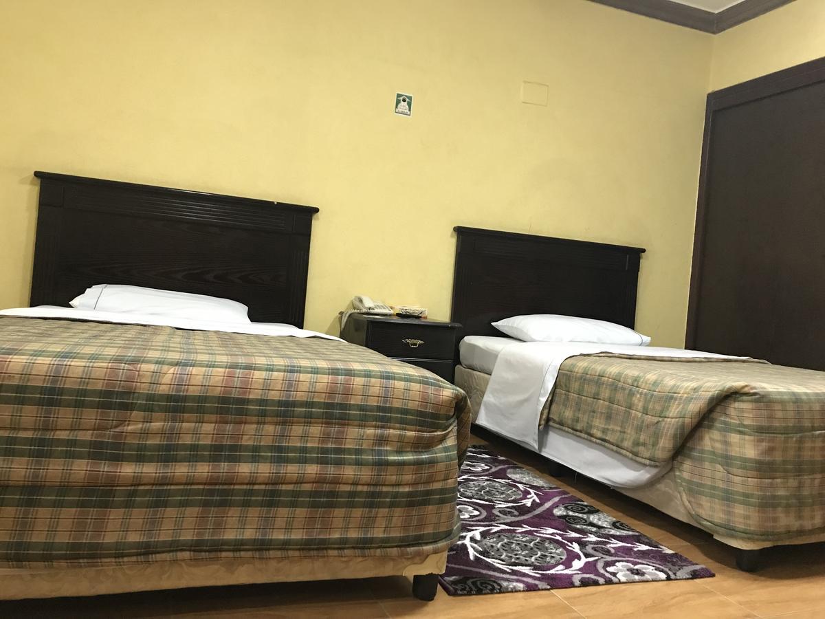 Al Musafer Hotel Riyadh Riad Exterior foto